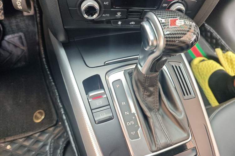 Used Audi A4L 2015 45 TFSI quattro Individual Sport Edition Gear Lever