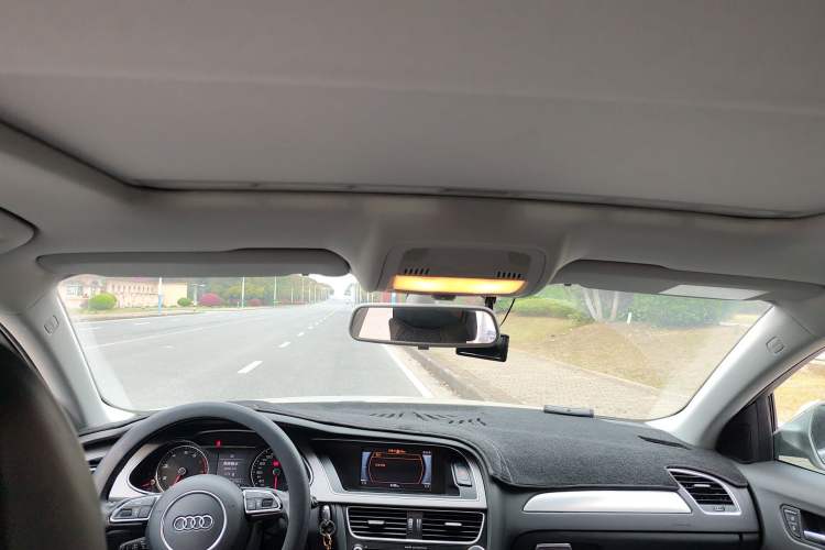 Used Audi A4L 2015 35 TFSI Automatic Standard Model Headliner