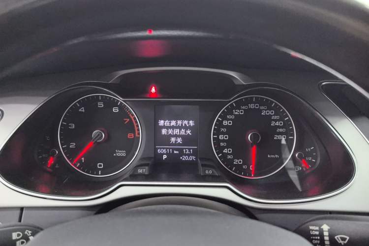 Used Audi A4L 2015 30 TFSI Automatic Comfort Model Instrument Cluster