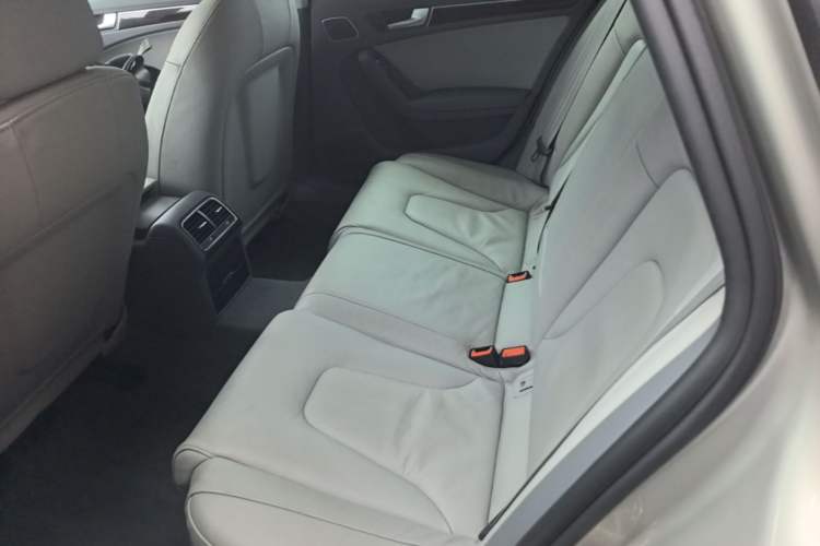 Used Audi A4L 2015 35 TFSI Automatic Comfort Model Left Rear Seat