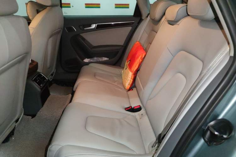 Used Audi A4L 2015 35 TFSI Automatic Comfort Model Left Rear Seat