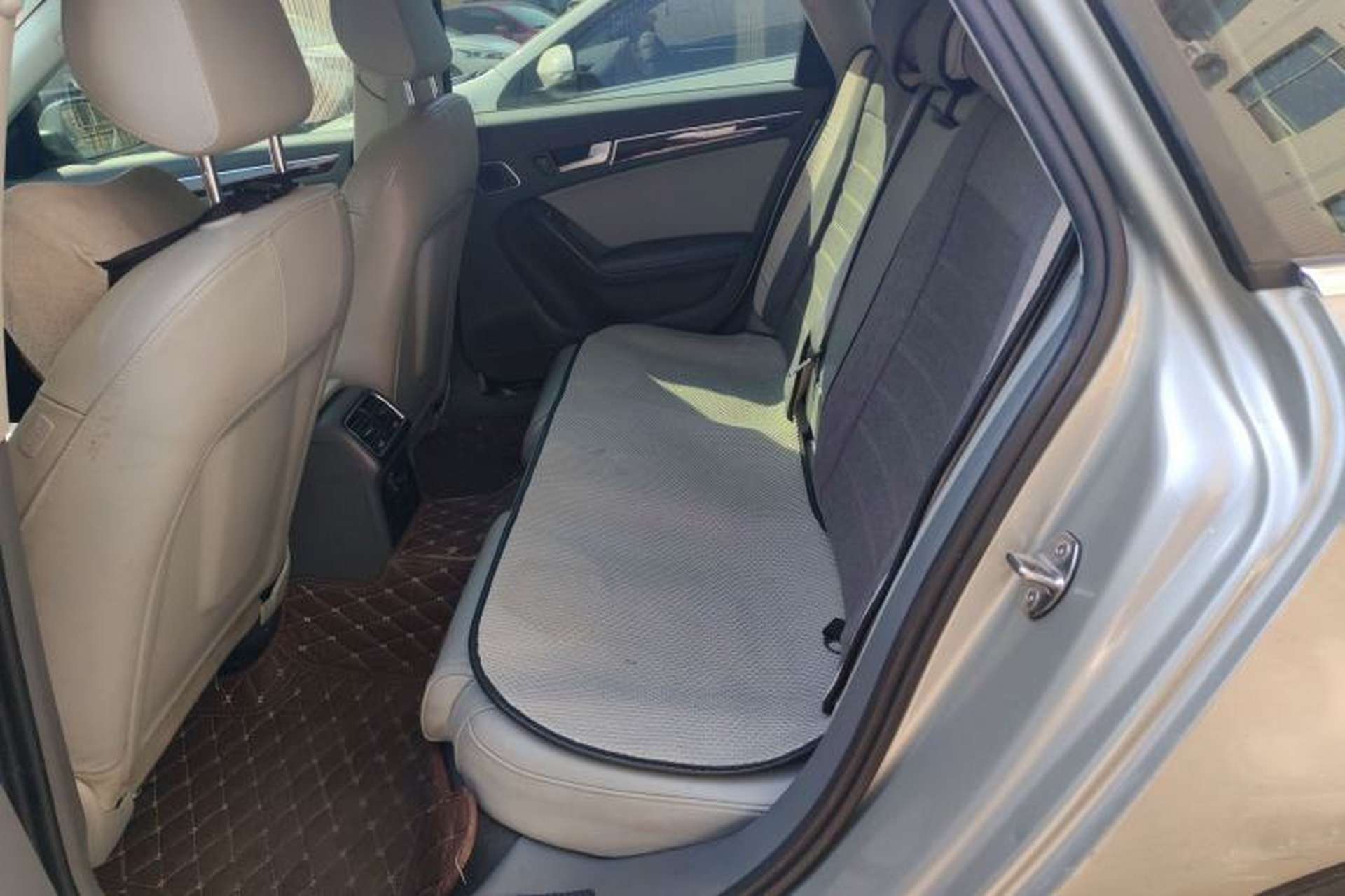 Used Audi A4L 2015 35 TFSI Automatic Comfort Model Left Rear Seat