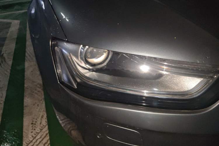 Used Audi A4L 2015 35 TFSI Automatic Standard Model Right Front Headlight