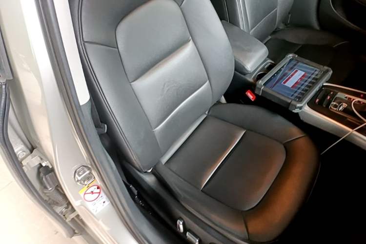 Used Audi A4L 2015 35 TFSI Automatic Standard Model Right Front Seat