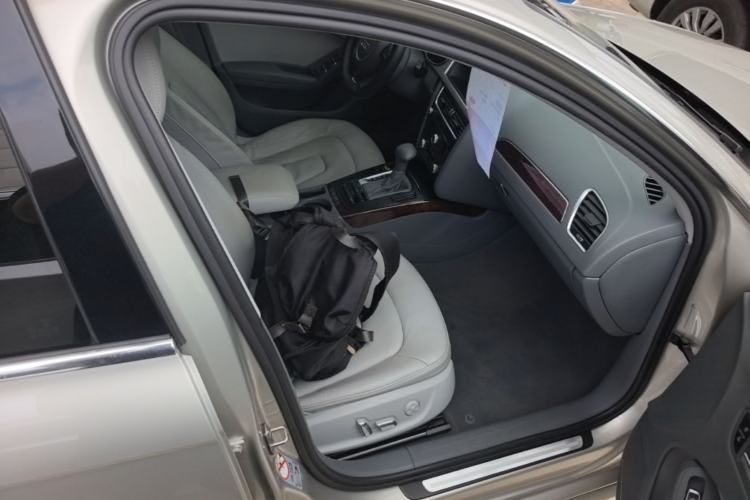Used Audi A4L 2015 35 TFSI Automatic Comfort Model Right Front Seat