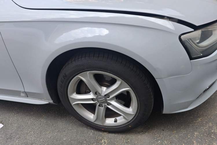 Used Audi A4L 2015 45 TFSI quattro Individual Sport Edition Right Front Wheel Hub