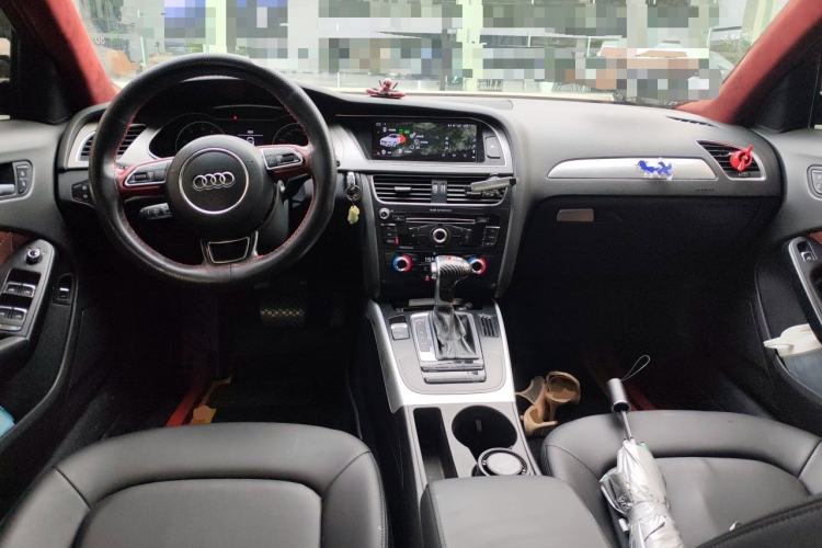 Used Audi A4L 2015 35 TFSI Automatic Standard Model Center Console