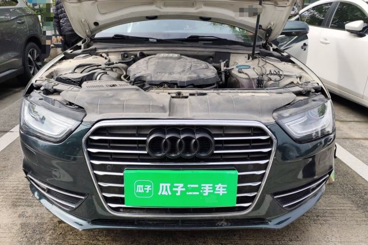 Used Audi A4L 2015 35 TFSI Automatic Standard Model Engine Bay