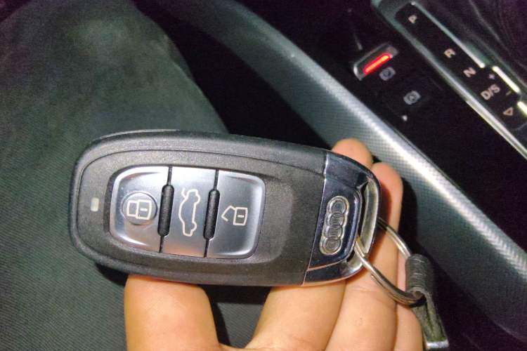 Used Audi A4L 2015 35 TFSI Automatic Standard Model Interior 1