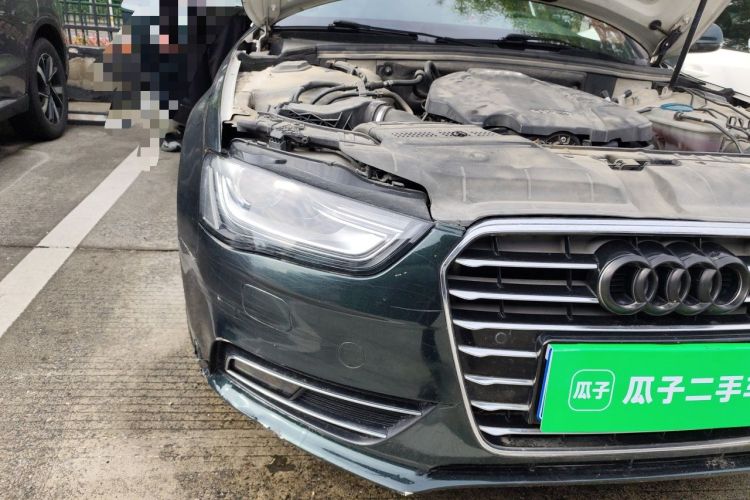 Used Audi A4L 2015 35 TFSI Automatic Standard Model Right Front Headlight