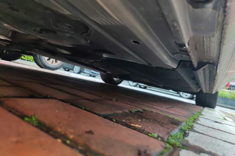 Used Audi A4L 2015 35 TFSI Automatic Standard Model Chassis Rear Right