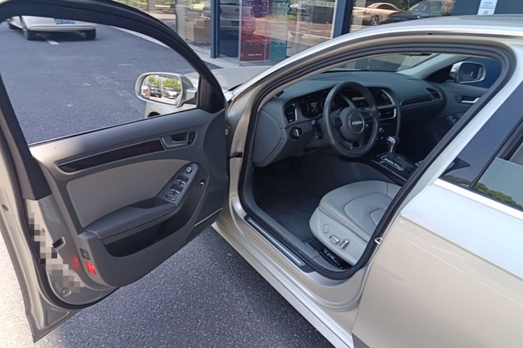 Used Audi A4L 2015 35 TFSI Automatic Comfort Model Driver Seat