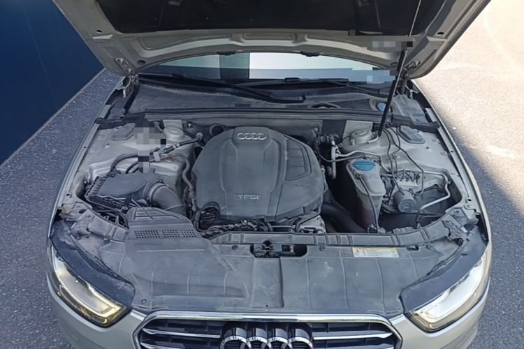 Used Audi A4L 2015 35 TFSI Automatic Comfort Model Engine Bay
