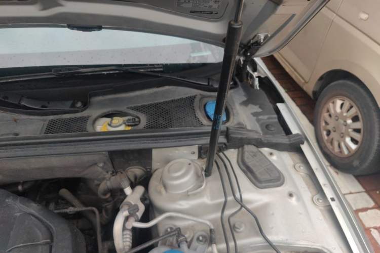 Used Audi A4L 2015 35 TFSI Automatic Standard Model Engine Bay Left