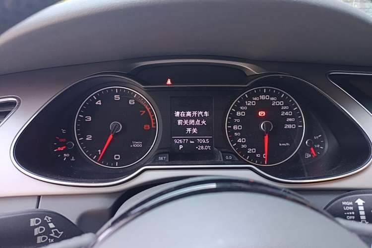 Used Audi A4L 2015 35 TFSI Automatic Comfort Model Instrument Cluster