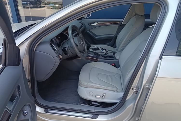 Used Audi A4L 2015 35 TFSI Automatic Comfort Model Left Front Seat