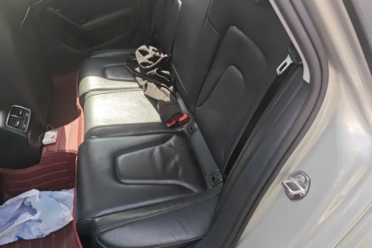 Used Audi A4L 2015 35 TFSI Automatic Comfort Model Left Rear Seat