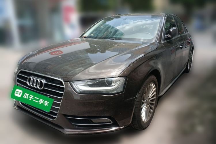 Used Audi A4L 2015 35 TFSI Automatic Comfort Model Guazi used car, China used car export, Used car for sale, Used cars, Cheapest cars for sale