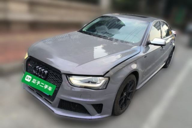 Audi A4L 2015 45 TFSI quattro Individual Sport Edition مستعملة