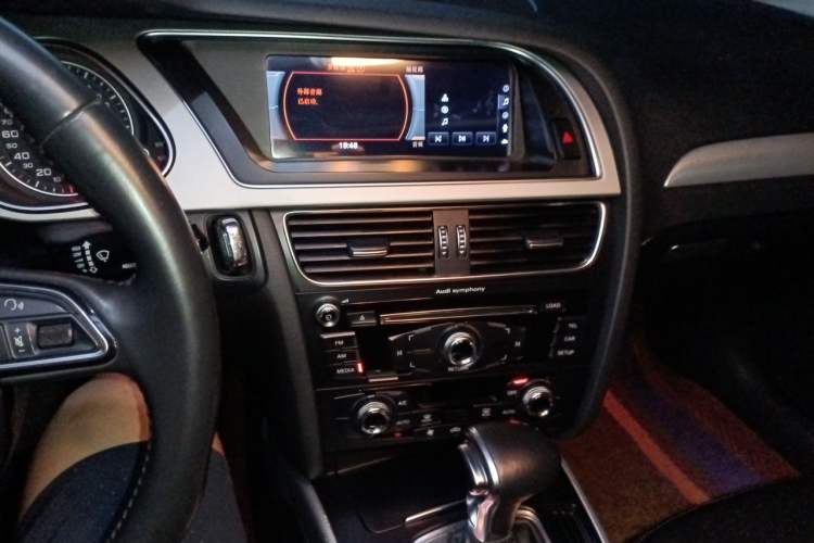 Used Audi A4L 2015 45 TFSI quattro Individual Sport Edition Audio And AC Panel