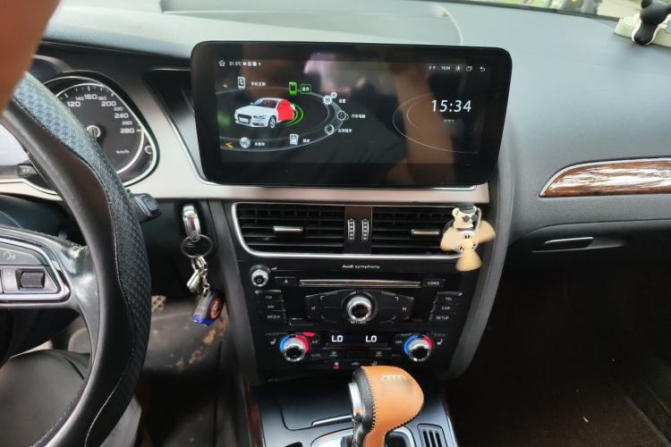 Used Audi A4L 2015 35 TFSI Automatic Comfort Model Audio And AC Panel