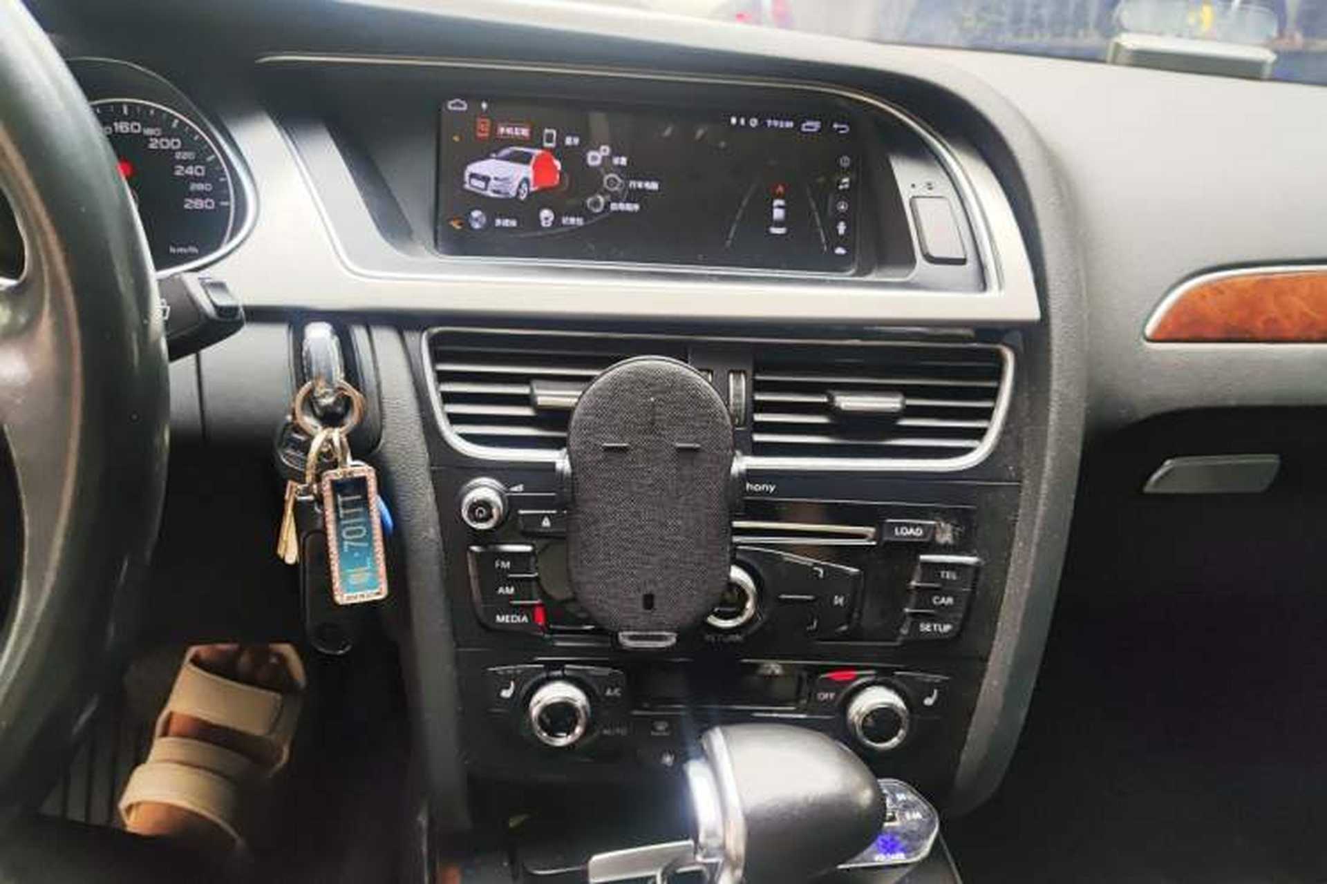 Used Audi A4L 2015 35 TFSI Automatic Comfort Model Audio And AC Panel