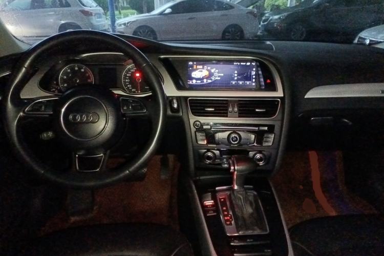 Used Audi A4L 2015 45 TFSI quattro Individual Sport Edition Center Console
