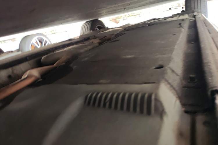 Used Audi A4L 2015 35 TFSI Automatic Standard Model Chassis Front Right
