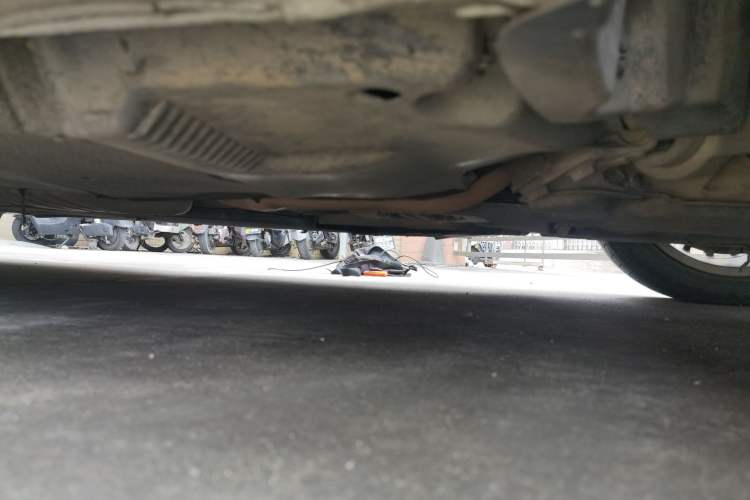 Used Audi A4L 2015 35 TFSI Automatic Comfort Model Chassis Front Right