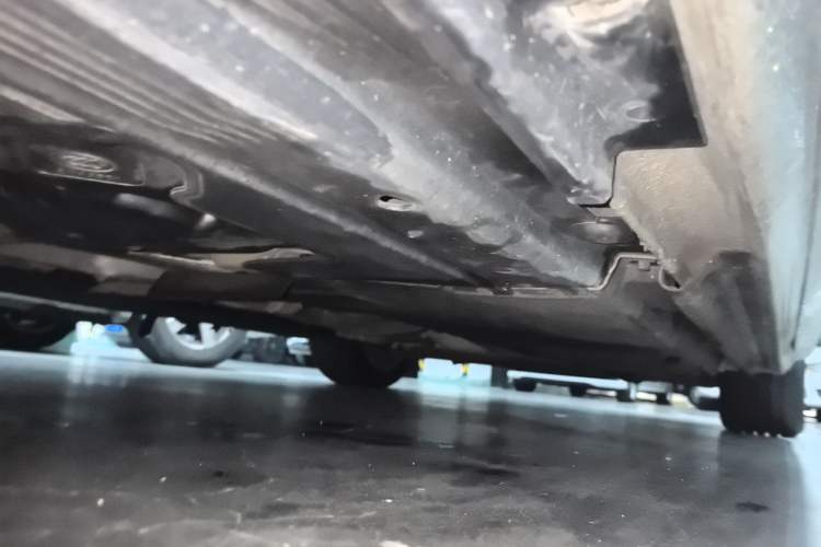Used Audi A4L 2015 35 TFSI Automatic Comfort Model Chassis Rear Right