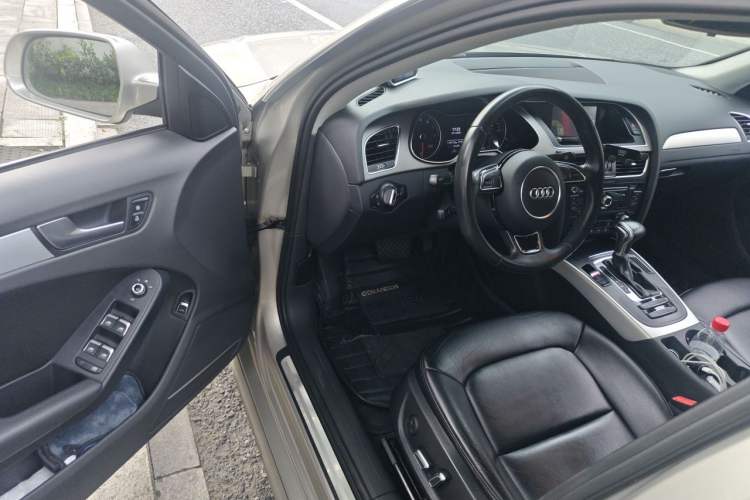 Used Audi A4L 2015 35 TFSI Automatic Standard Model Driver Seat