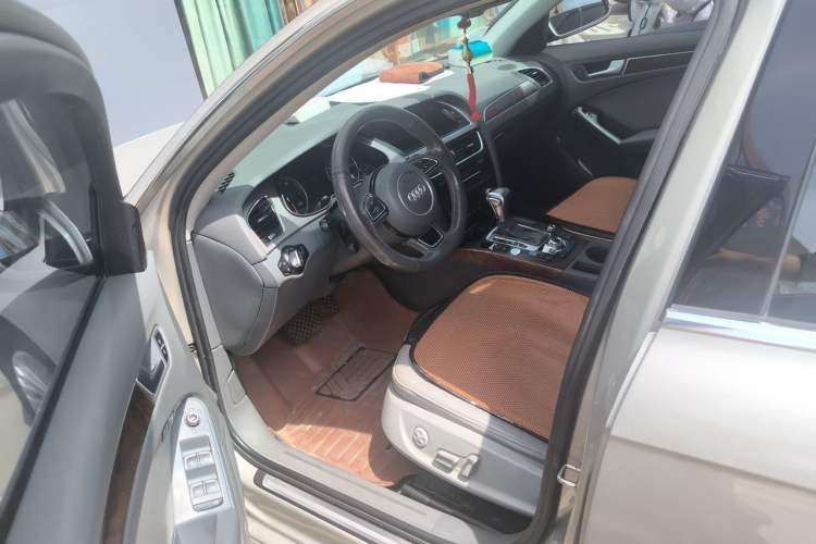 Used Audi A4L 2015 35 TFSI Automatic Comfort Model Driver Seat