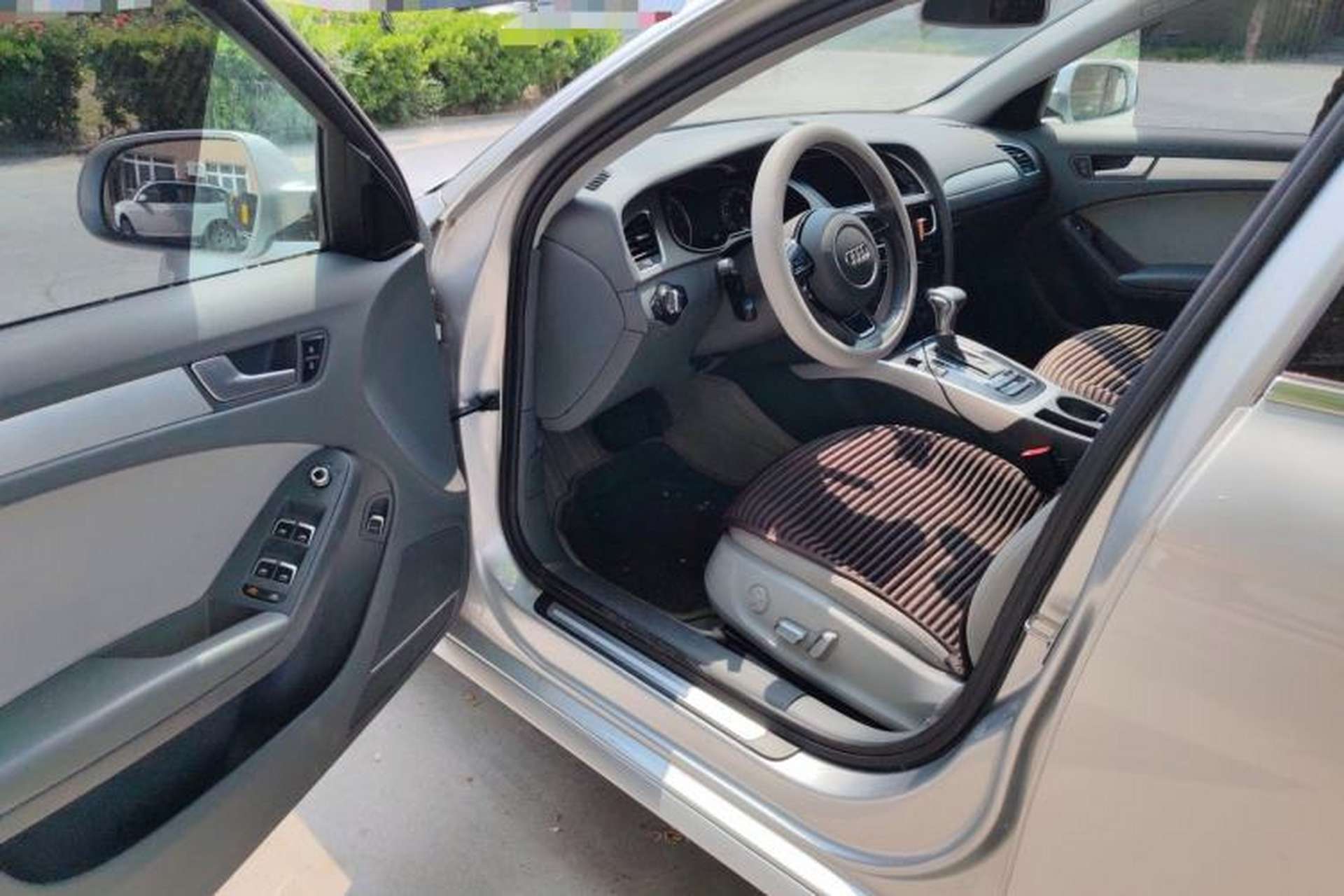 Used Audi A4L 2015 35 TFSI Automatic Standard Model Driver Seat