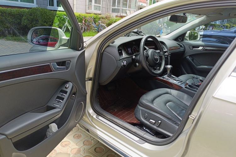 Used Audi A4L 2015 35 TFSI Automatic Comfort Model Driver Seat