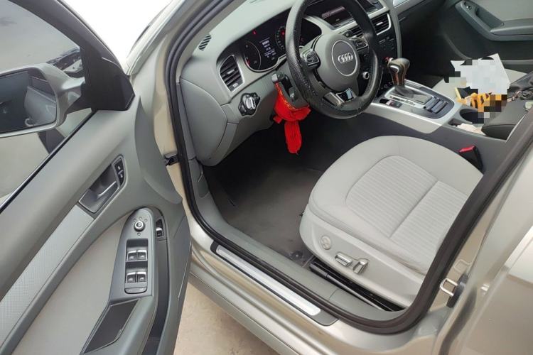 Used Audi A4L 2015 35 TFSI Automatic Standard Model Driver Seat