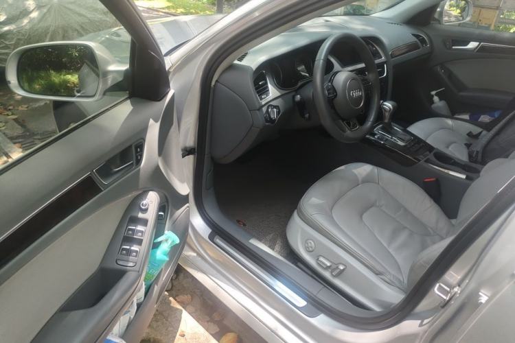Used Audi A4L 2015 35 TFSI Automatic Comfort Model Driver Seat