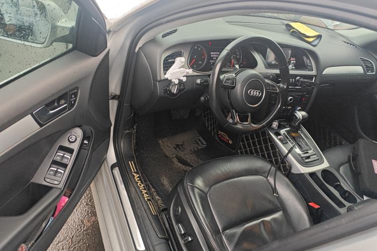 Used Audi A4L 2015 35 TFSI Automatic Standard Model Driver Seat