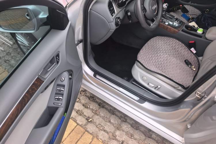 Used Audi A4L 2015 35 TFSI Automatic Technology Model Driver Seat