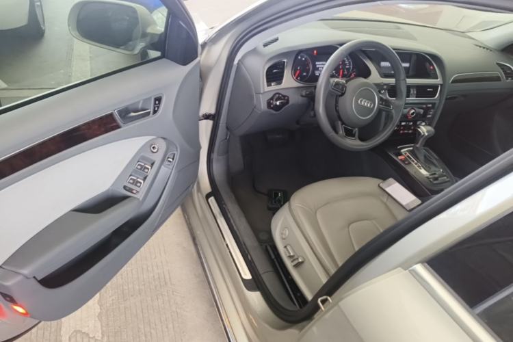 Used Audi A4L 2015 35 TFSI Automatic Comfort Model Driver Seat
