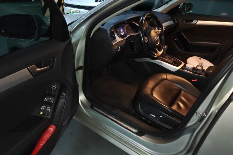Used Audi A4L 2015 35 TFSI Automatic Standard Model Driver Seat