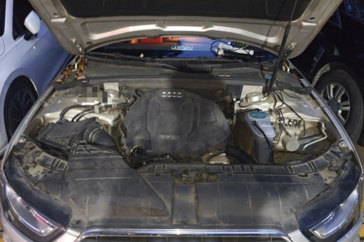 Used Audi A4L 2015 45 TFSI quattro Individual Sport Edition Engine Bay