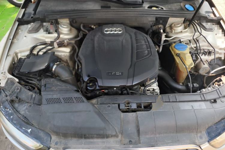 Used Audi A4L 2015 35 TFSI Automatic Comfort Model Engine Bay
