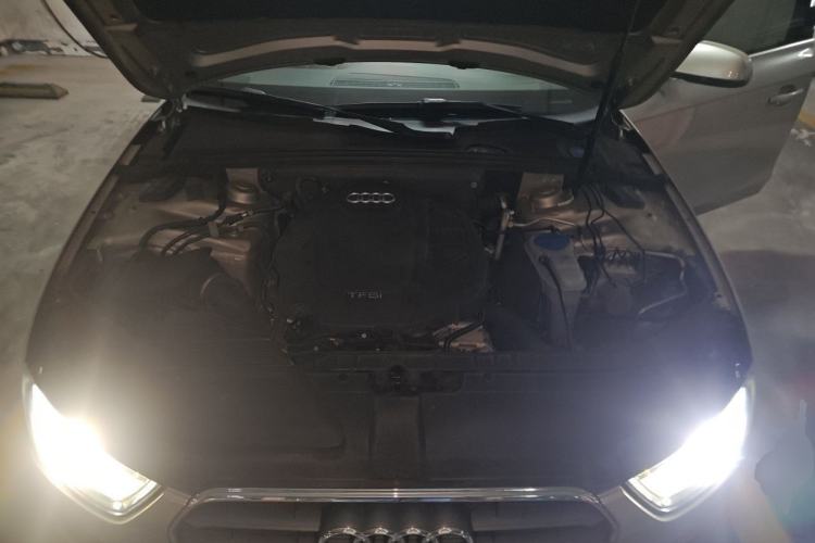 Used Audi A4L 2015 35 TFSI Automatic Technology Model Engine Bay
