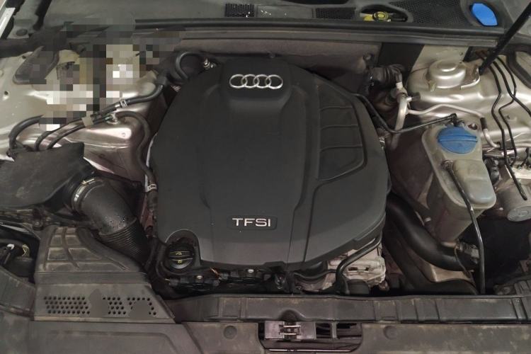Used Audi A4L 2015 35 TFSI Automatic Comfort Model Engine Bay