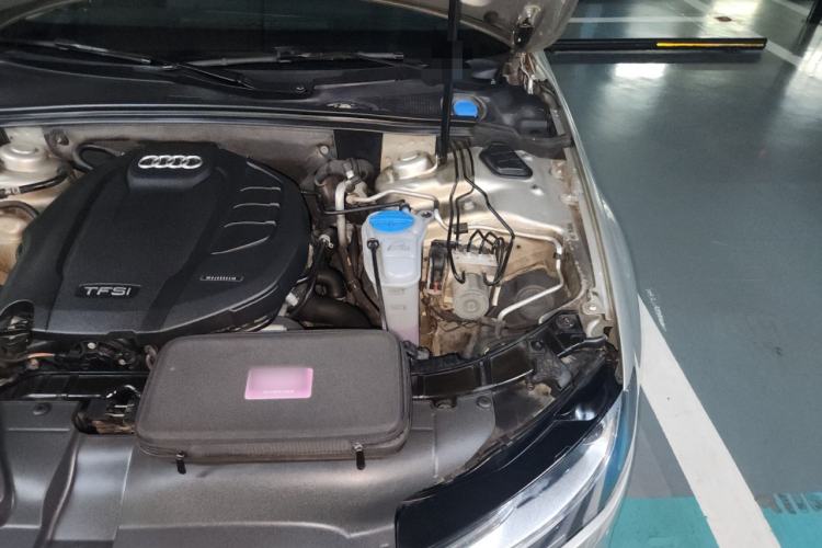 Used Audi A4L 2015 35 TFSI Automatic Standard Model Engine Bay Left