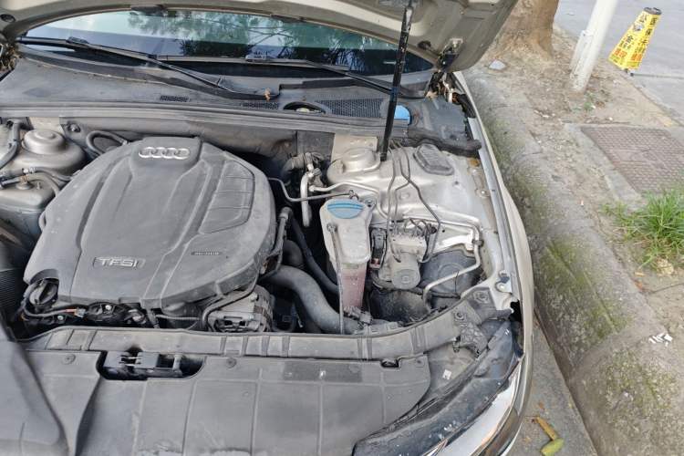Used Audi A4L 2015 35 TFSI Automatic Standard Model Engine Bay Left