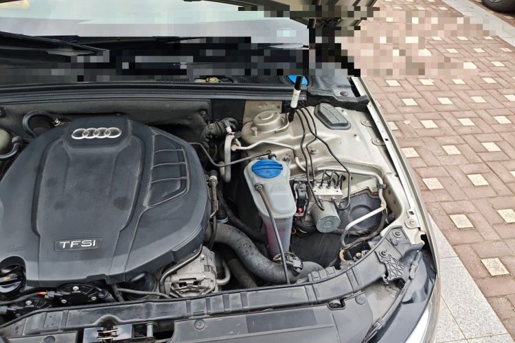 Used Audi A4L 2015 35 TFSI Automatic Comfort Model Engine Bay Left