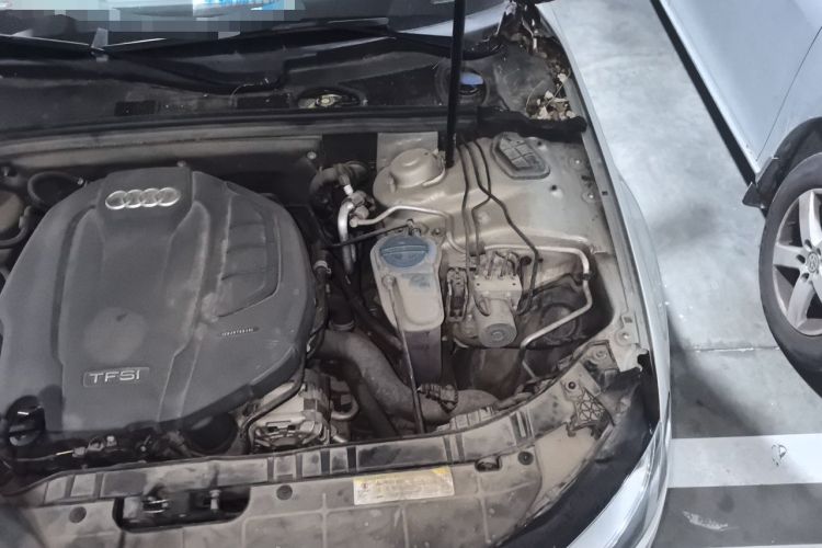 Used Audi A4L 2015 35 TFSI Automatic Comfort Model Engine Bay Left