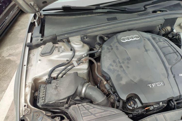 Used Audi A4L 2015 35 TFSI Automatic Standard Model Engine Bay Right