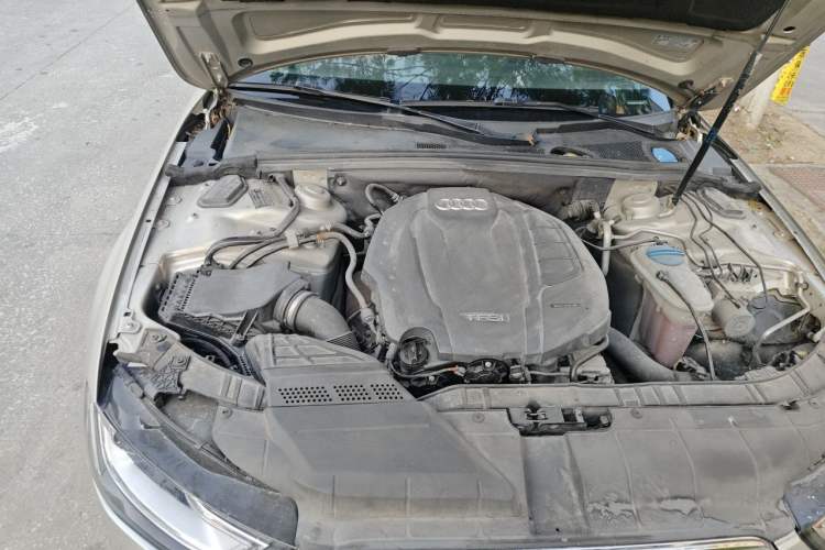 Used Audi A4L 2015 35 TFSI Automatic Standard Model Engine Bay Right